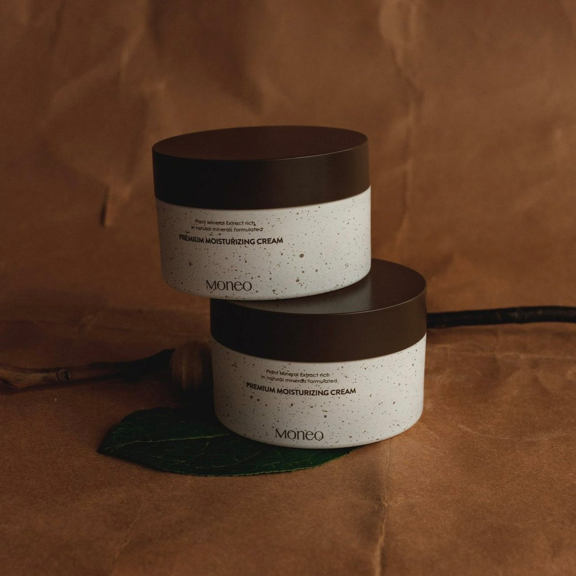 母の日SALE 20%OFF】Moneo Premium Moisturizing Cream2個セット